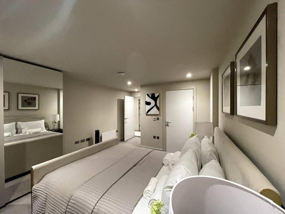 Appartamento 2Br Urban Vista Retreat Chcl F7 Chigwell Esterno foto